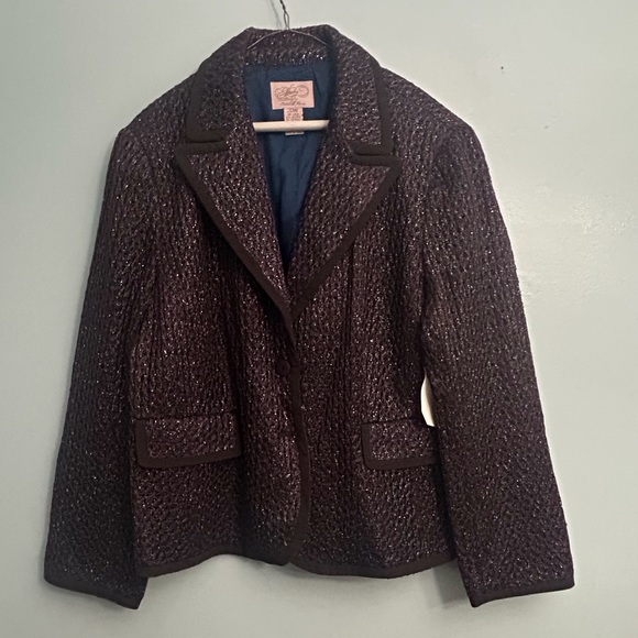 LOVELY jacket - Picture 4 of 14